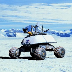 Nomad in Antartide