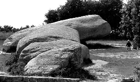 Il grande menhir di Locmariaquer